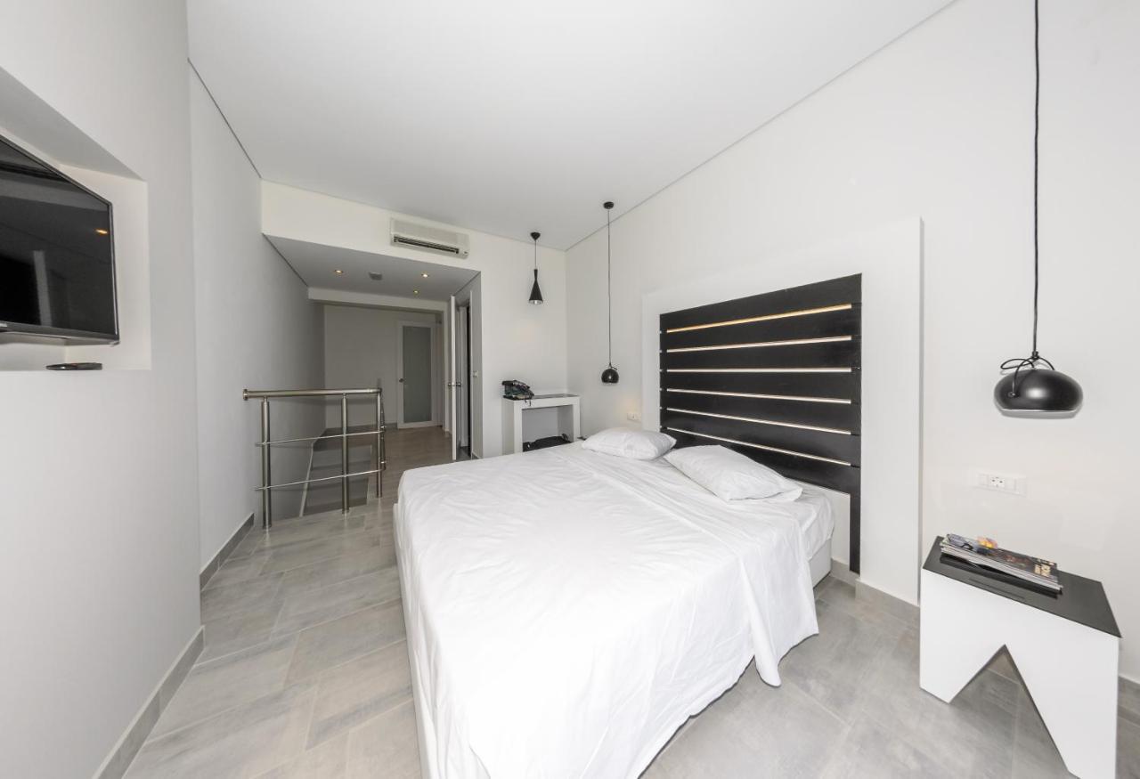 Belussi Exclusive Suites Kypseli Buitenkant foto
